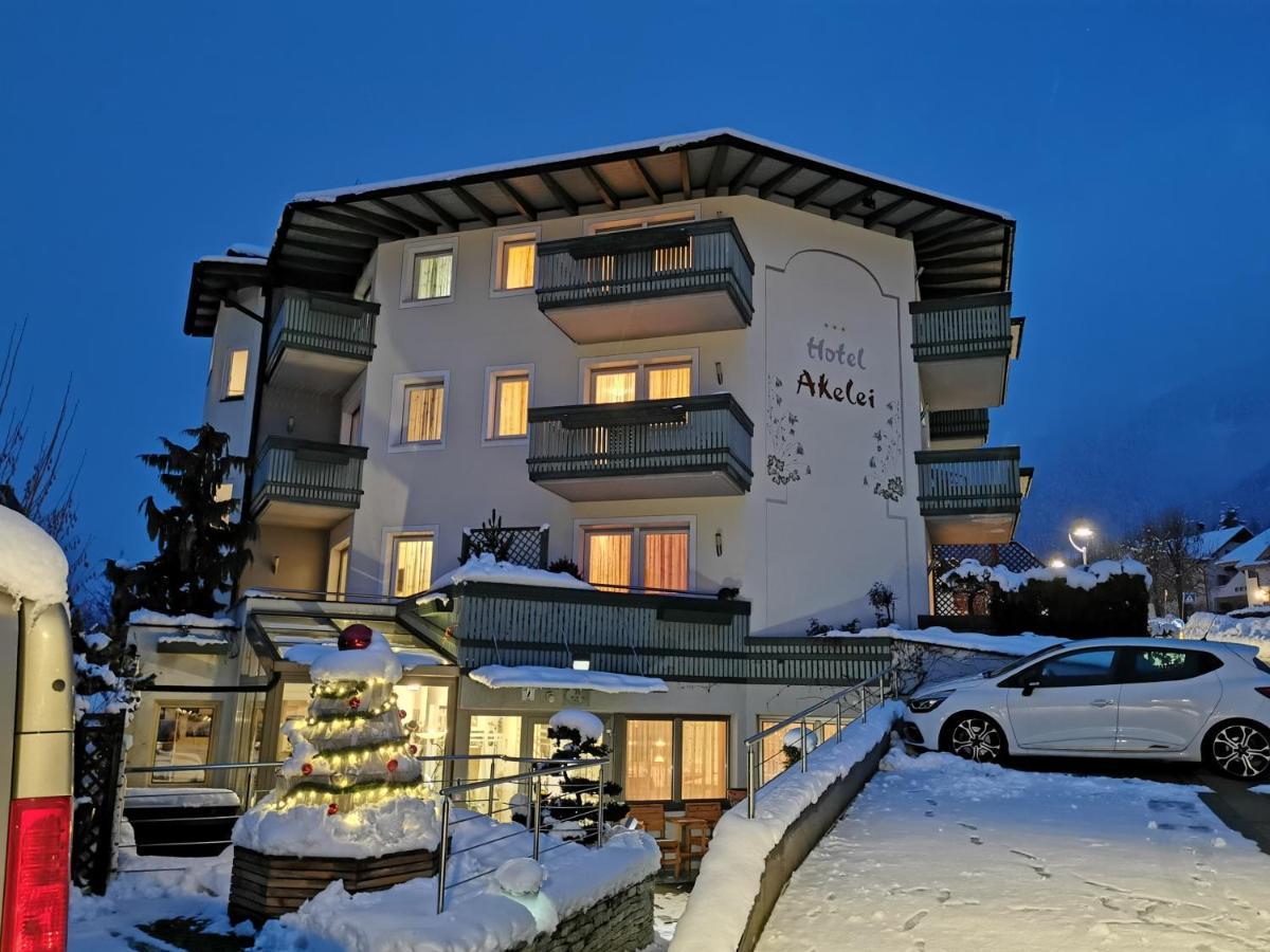 Hotel Akelei Brunico Bagian luar foto