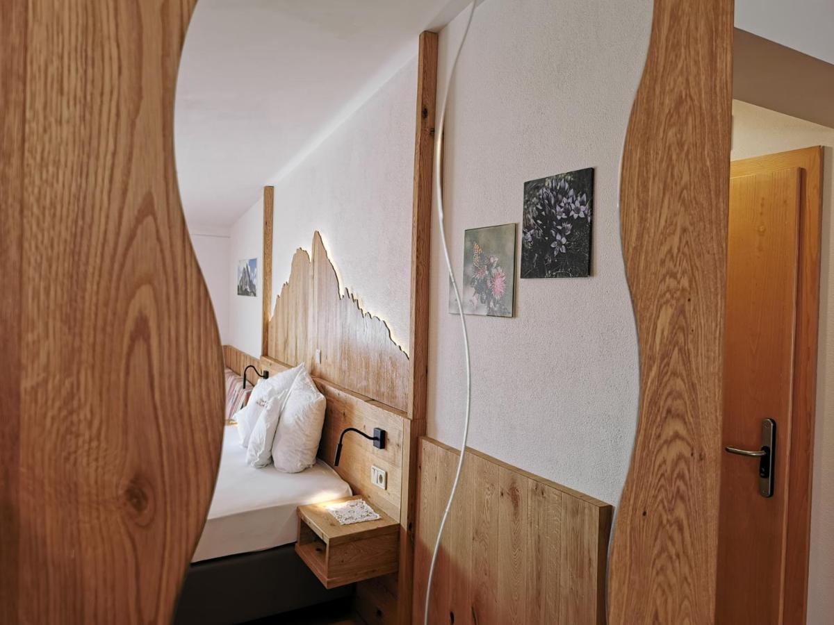 Hotel Akelei Brunico Bagian luar foto