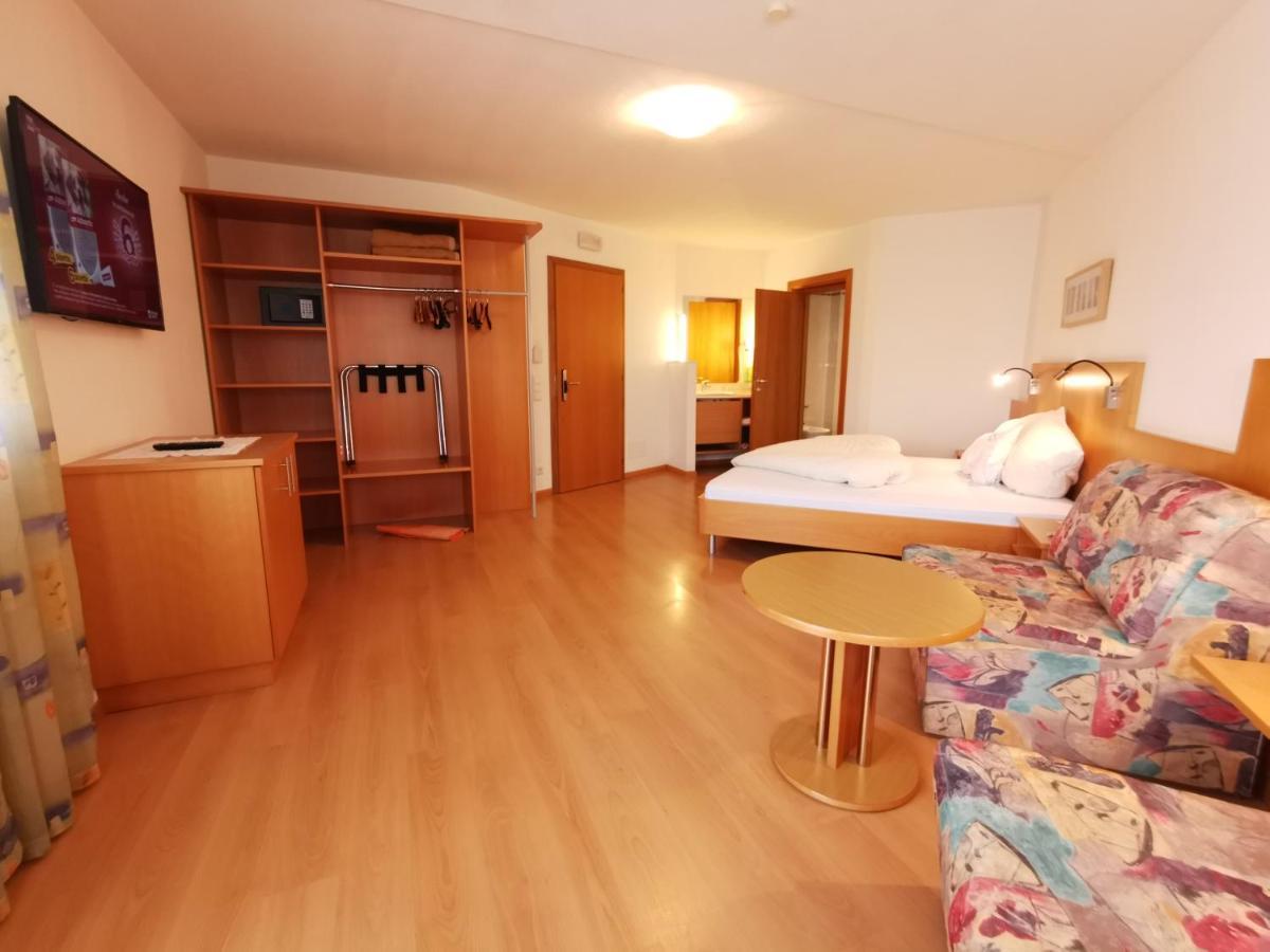 Hotel Akelei Brunico Bagian luar foto