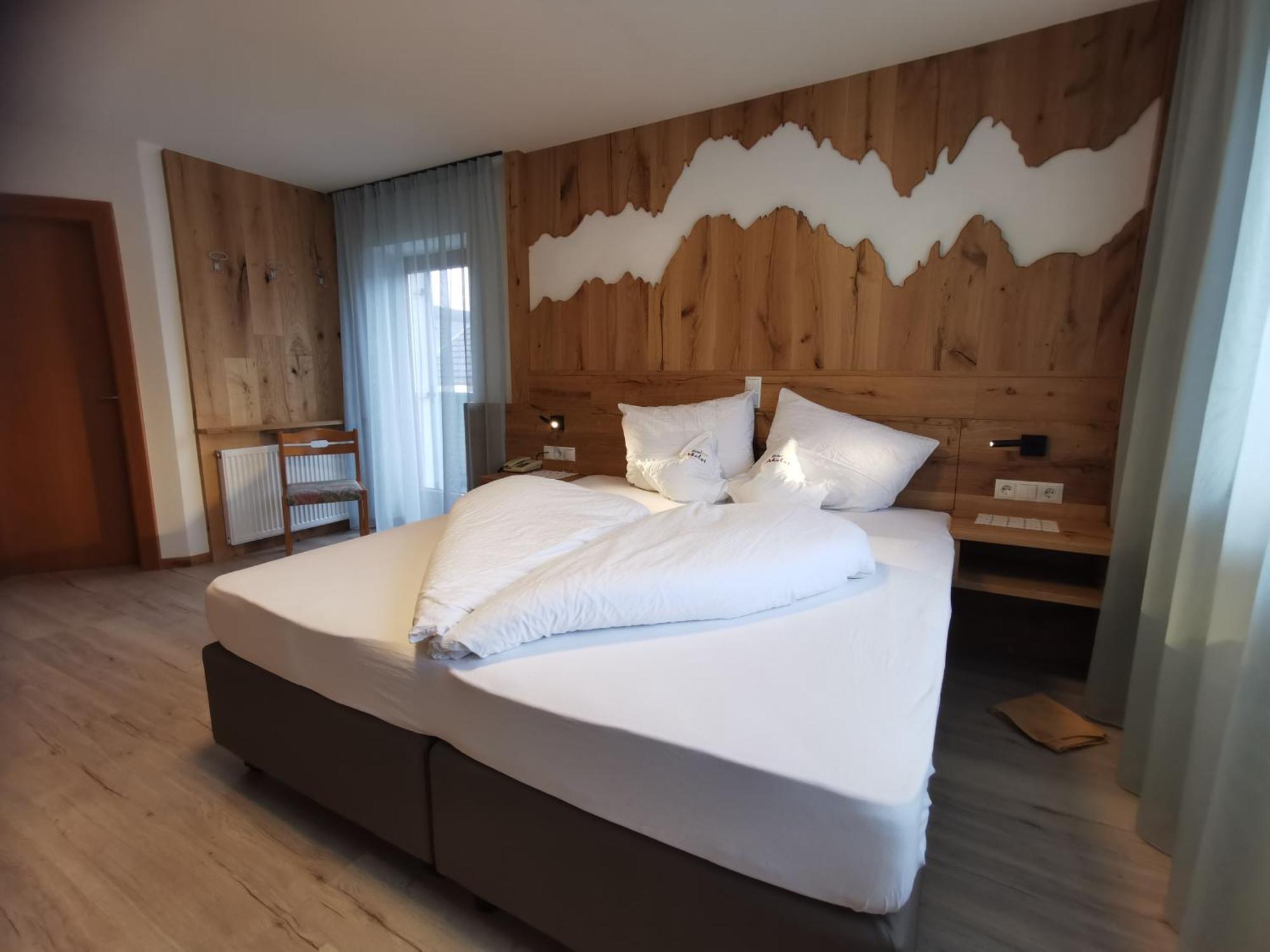 Hotel Akelei Brunico Bagian luar foto